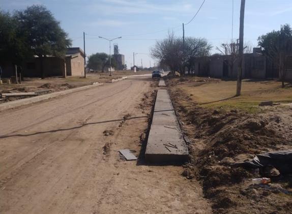 Veredas y cordón cuneta para un barrio de San Pedro de Guasayán Veredas y cordón cuneta para un barrio de San Pedro de Guasayán