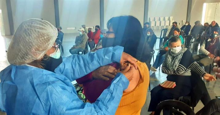 Pami lanzó la campaña antigripal para afiliados del sur santiagueño Pami lanzó la campaña antigripal para afiliados del sur santiagueño