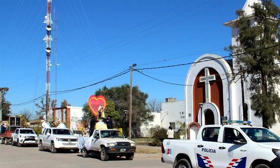 Bokalic acompañó a los vecinos de Pinto en su fiesta patronal Bokalic acompañó a los vecinos de Pinto en su fiesta patronal