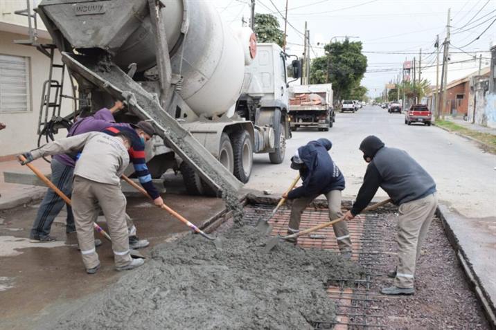 Avanza la reconstrucción de un tramo del desagüe de calle Viamonte