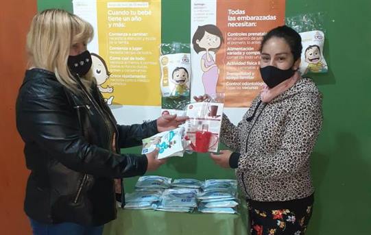 Niños y madres de Cañada Escobar reciben asistencia nutricional Niños y madres de Cañada Escobar reciben asistencia nutricional
