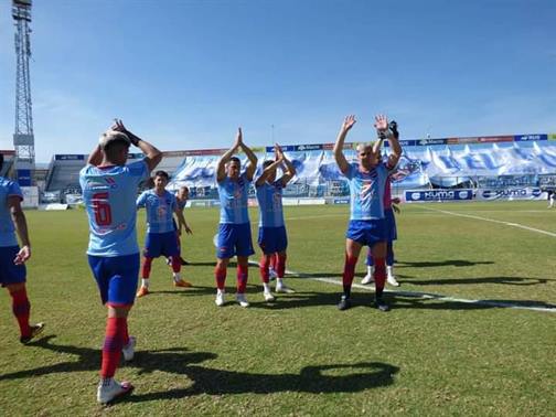 Güemes quiere volver que ser el único líder
