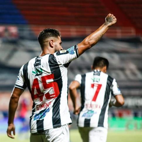 La 45 de Milton Giménez ya hace historia en Central Córdoba