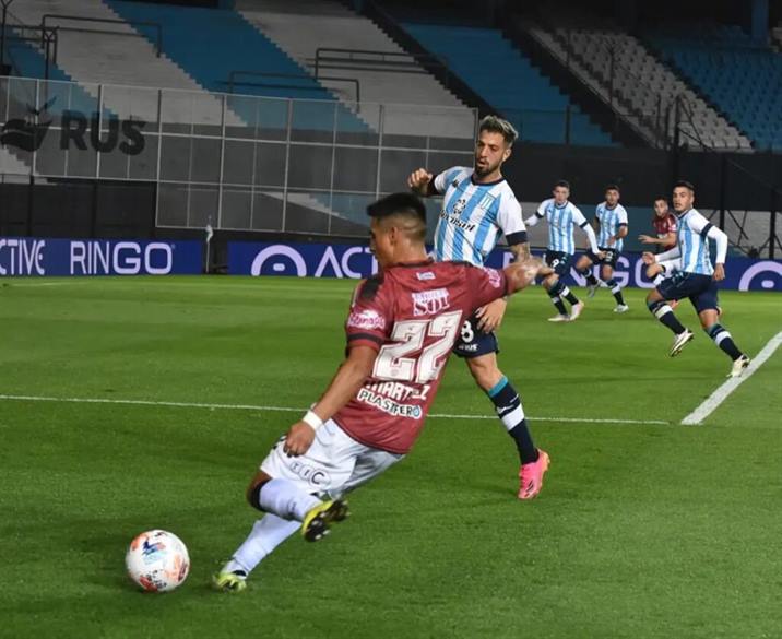 El Ferro se trajo un punto de Avellaneda El Ferro se trajo un punto de Avellaneda