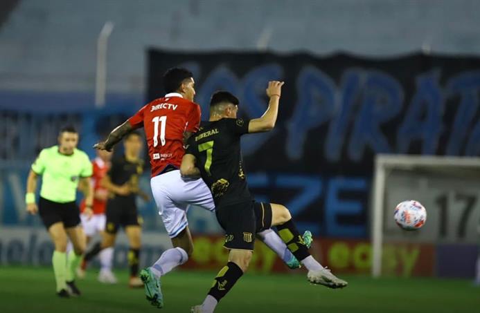 Nueva derrota de un Mitre que sigue sin levantar cabeza Nueva derrota de un Mitre que sigue sin levantar cabeza