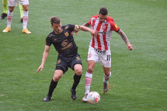 Deslucido empate entre Mitre y San Martín en el Estadio Único