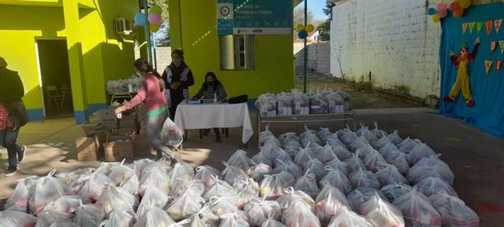 Familias de N. Esperanza acceden al Plan Primera Infancia