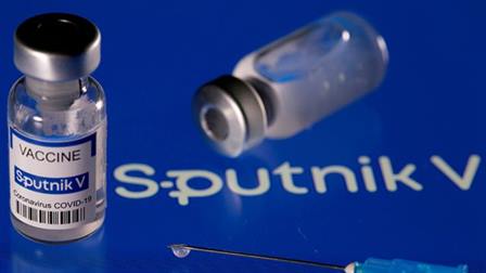Afirman que la combinación de Sputnik V con Moderna triplica anticuerpos