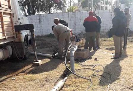Mejora el servicio de agua en La Dársena con una nueva bomba de agua Mejora el servicio de agua en La Dársena con una nueva bomba de agua
