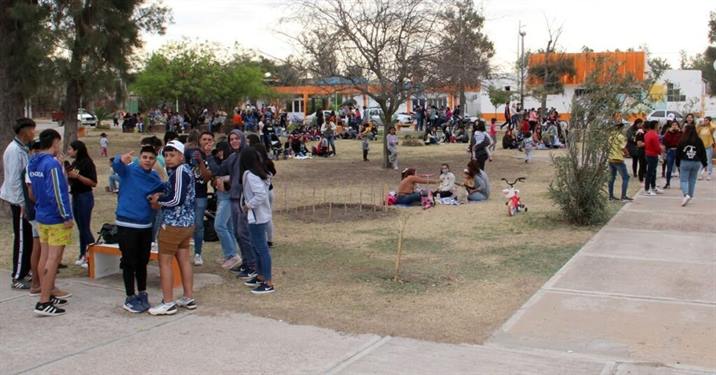 Los pinteños le dieron la bienvenida a la primavera