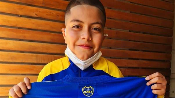 Una estrella de Boca sorprendió un niño de Las Termas
