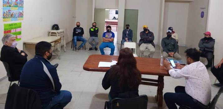 Clodomira busca reactivar su vivero para producir especies autóctonas Clodomira busca reactivar su vivero para producir especies autóctonas