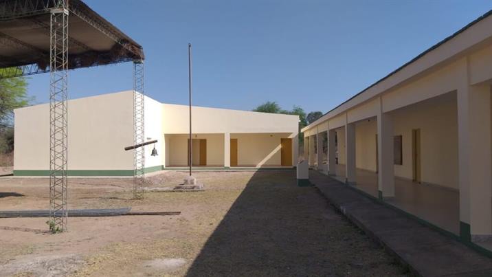Fisco Chico cuenta con un renovado edificio escolar