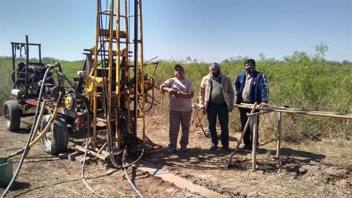 Ejecutan importante obra hídrica para vecinos de Nueva Esperanza