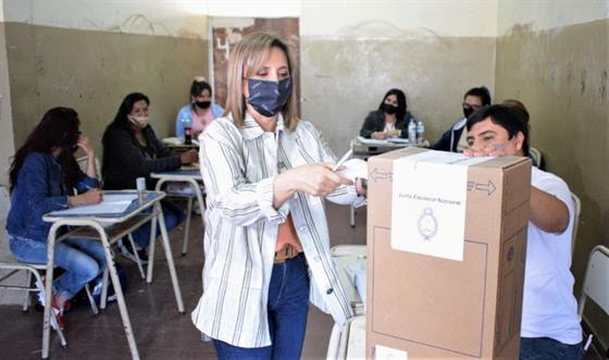 Fuentes celebró la decisión de los santiagueños de votar con esperanza Fuentes celebró la decisión de los santiagueños de votar con esperanza