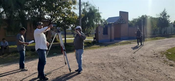 Iniciaron la pavimentación de calles en el barrio Alomo de Quimilí Iniciaron la pavimentación de calles en el barrio Alomo de Quimilí