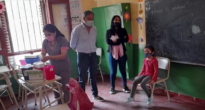 Cientos de niños de Campo Gallo se vacunaron contra el covid