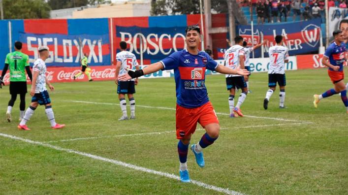 Fin de semana bien futbolero en Santiago