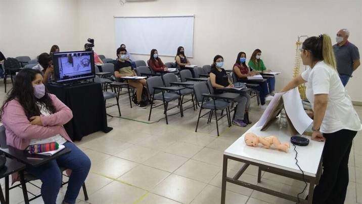 Humanidades innova en tecnología educativa con un aula híbrida Humanidades innova en tecnología educativa con un aula híbrida