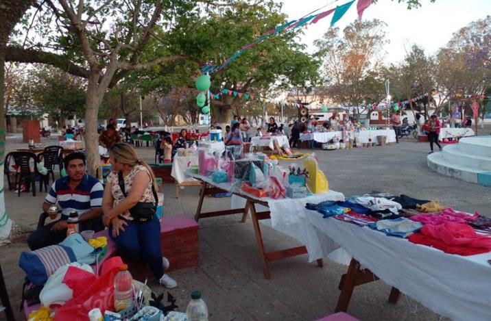 Vuelve la Feria de Artesanos y Microemprendedores a Los Quiroga Vuelve la Feria de Artesanos y Microemprendedores a Los Quiroga