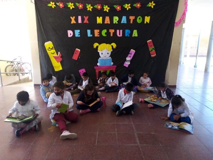 Exitosa maratón de lectura en la Escuela N° 75 de Suri Pozo Exitosa maratón de lectura en la Escuela N° 75 de Suri Pozo