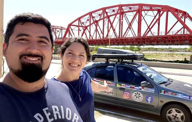 Viajeros sorprendidos: ¿Qué les pasa a los santiagueños?