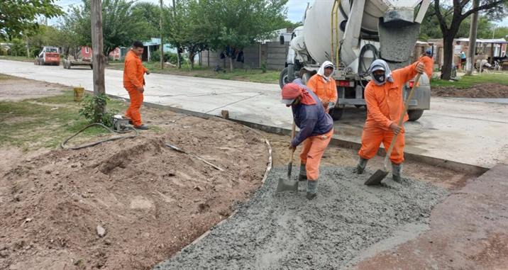 Anuncian obras y programas sociales para Beltrán