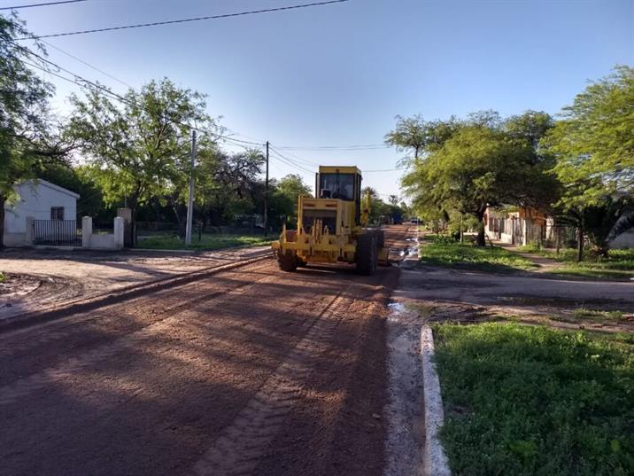 Retoman el plan de mejoramiento de calles en Colonia Dora Retoman el plan de mejoramiento de calles en Colonia Dora