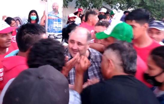 Ariel Jiménez renovó su compromiso con los vecinos de Los Quiroga