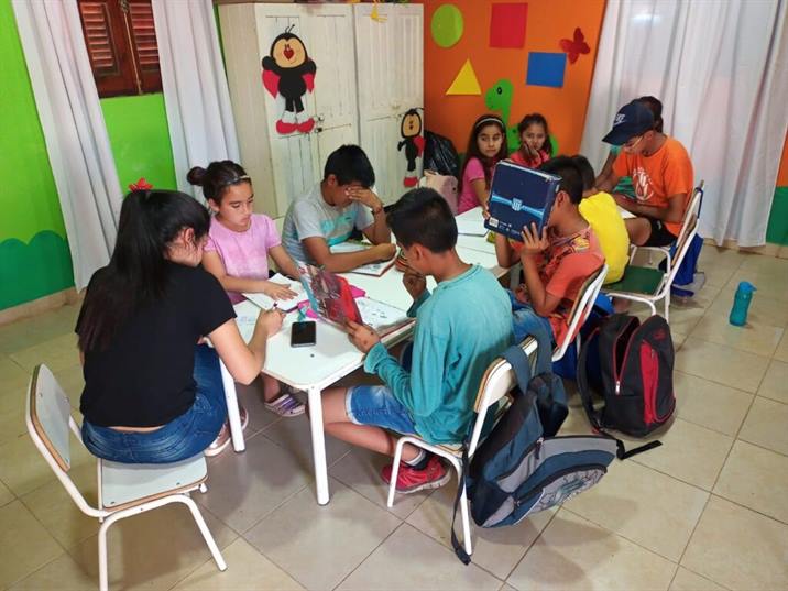 Organizan clases de apoyo para alumnos en los barrios de Quimilí Organizan clases de apoyo para alumnos en los barrios de Quimilí