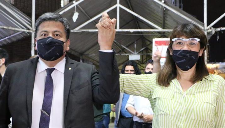Héctor Paz y Marcela Juárez fueron electos en la Unse