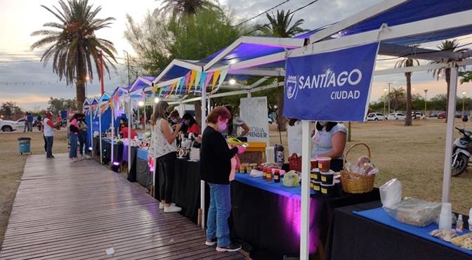 Finde de Feria, gastronomía y eco canje en el barrio Autonomía Finde de Feria, gastronomía y eco canje en el barrio Autonomía