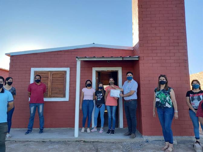 Construirán viviendas ecológicas para familias de Sumampa