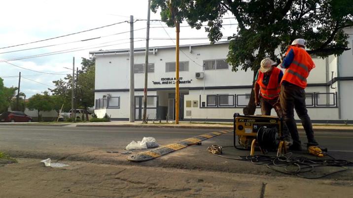 Colocan reductores de velocidad en calles bandeñas Colocan reductores de velocidad en calles bandeñas