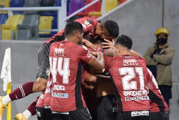 Central Córdoba venció a Unión y ahora va por Boca