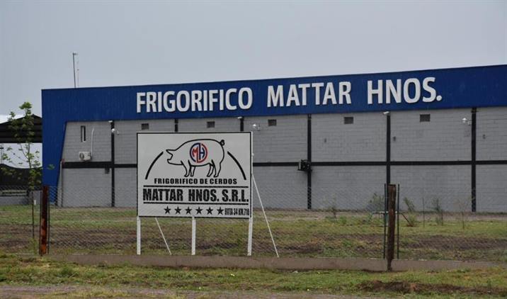 Inauguran un frigorífico porcino en el departamento Robles