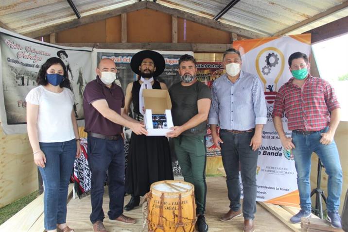 Bailarín bandeño recibió importante ayuda