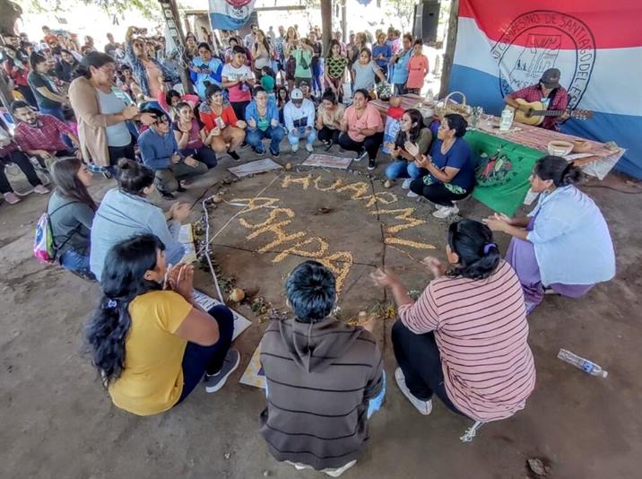 Comunidades campesinas de toda la provincia se reúnen en el Polideportivo de la Unse