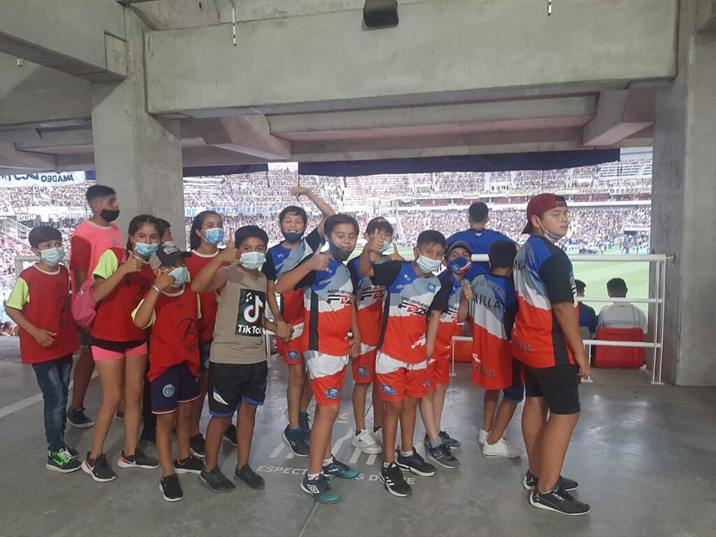 Chicos de Beltrán vivieron la final en el Estadio Único Chicos de Beltrán vivieron la final en el Estadio Único