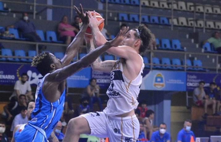 Olímpico volvió al triunfo en Formosa