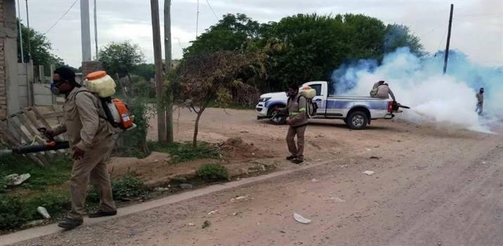 Refuerzan la lucha contra el dengue en los barrios capitalinos Refuerzan la lucha contra el dengue en los barrios capitalinos