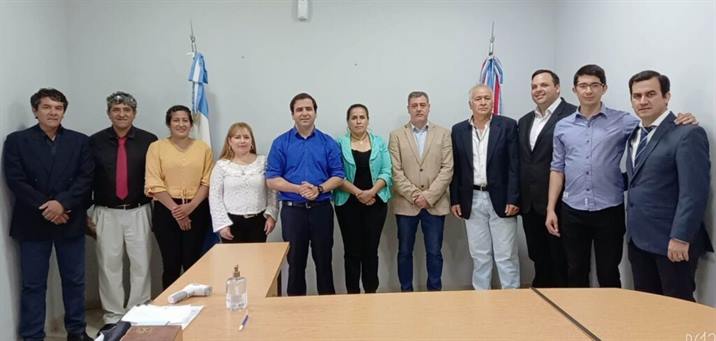 Ruiz puso en funciones al nuevo gabinete municipal de Clodomira