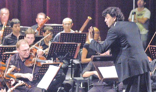 Gran concierto de fin de año en el Parque del Encuentro Gran concierto de fin de año en el Parque del Encuentro