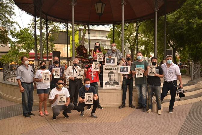“Hoy todos fuimos José Luis Cabezas”: el sentido homenaje de reporteros santiagueños “Hoy todos fuimos José Luis Cabezas”: el sentido homenaje de reporteros santiagueños