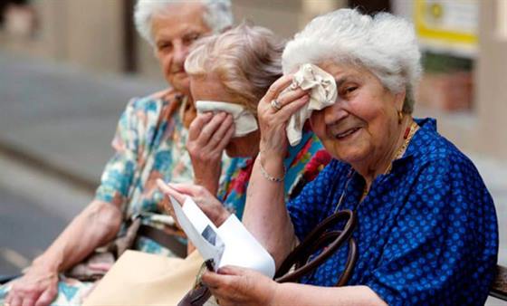Recomendaciones para adultos mayores para evitar golpes de calor