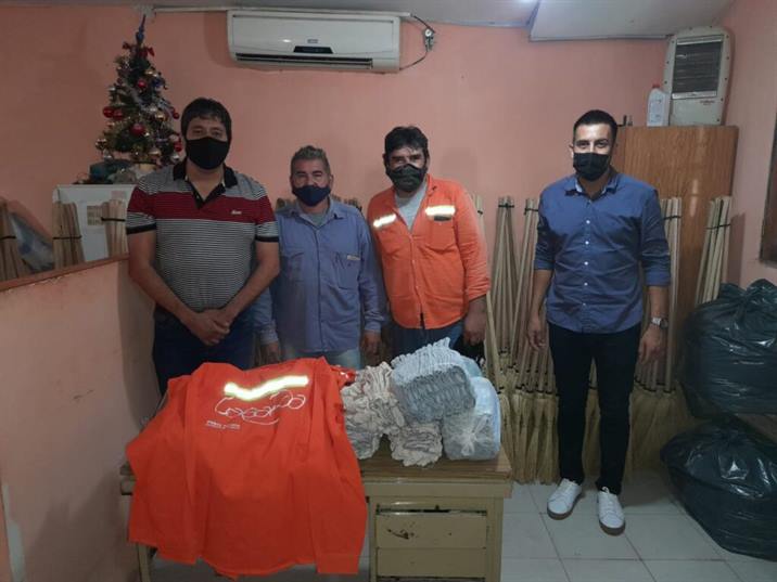 Entregan herramientas de trabajo en los obradores municipales bandeños