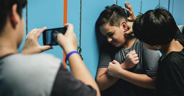 Lanzan una campaña contra el bullying en La Banda Lanzan una campaña contra el bullying en La Banda