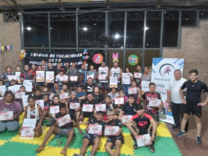 Exitosa jornadas de capacitación y master class de kick boxing