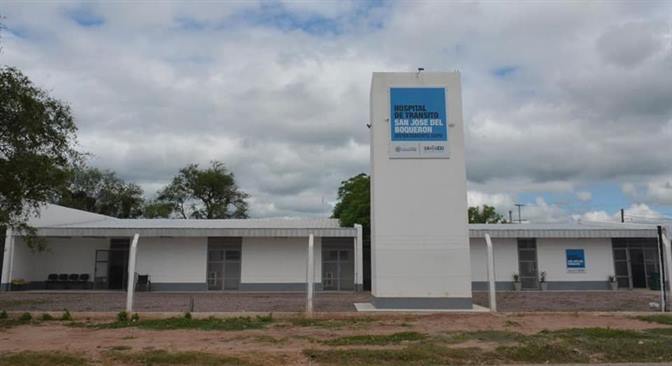 Inauguran un hospital en San José del Boquerón y lanzan la campaña antigripal