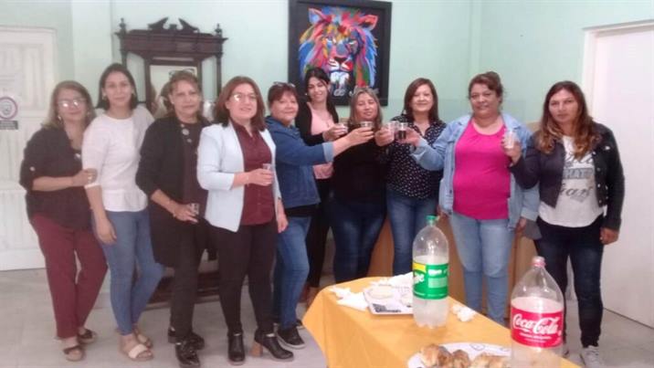 Brindis por el Día de la Mujer en Colonia Dora y espectáculos para el viernes Brindis por el Día de la Mujer en Colonia Dora y espectáculos para el viernes
